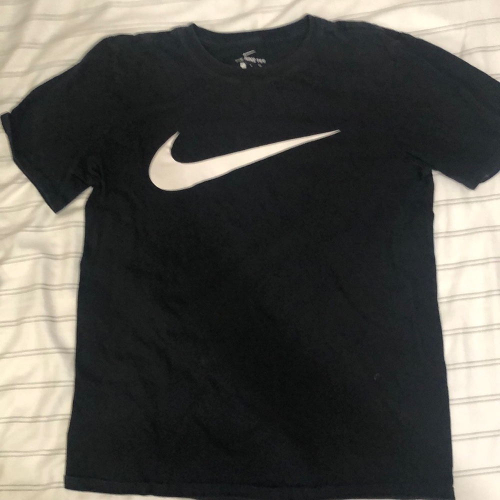 small Nike Icon Swoosh t-shirt in black